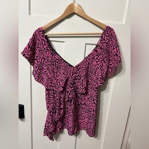 Diane Von Furstenberg 💯 Silk Cold Shoulder Ruffle Top pink Black Flutter DVF